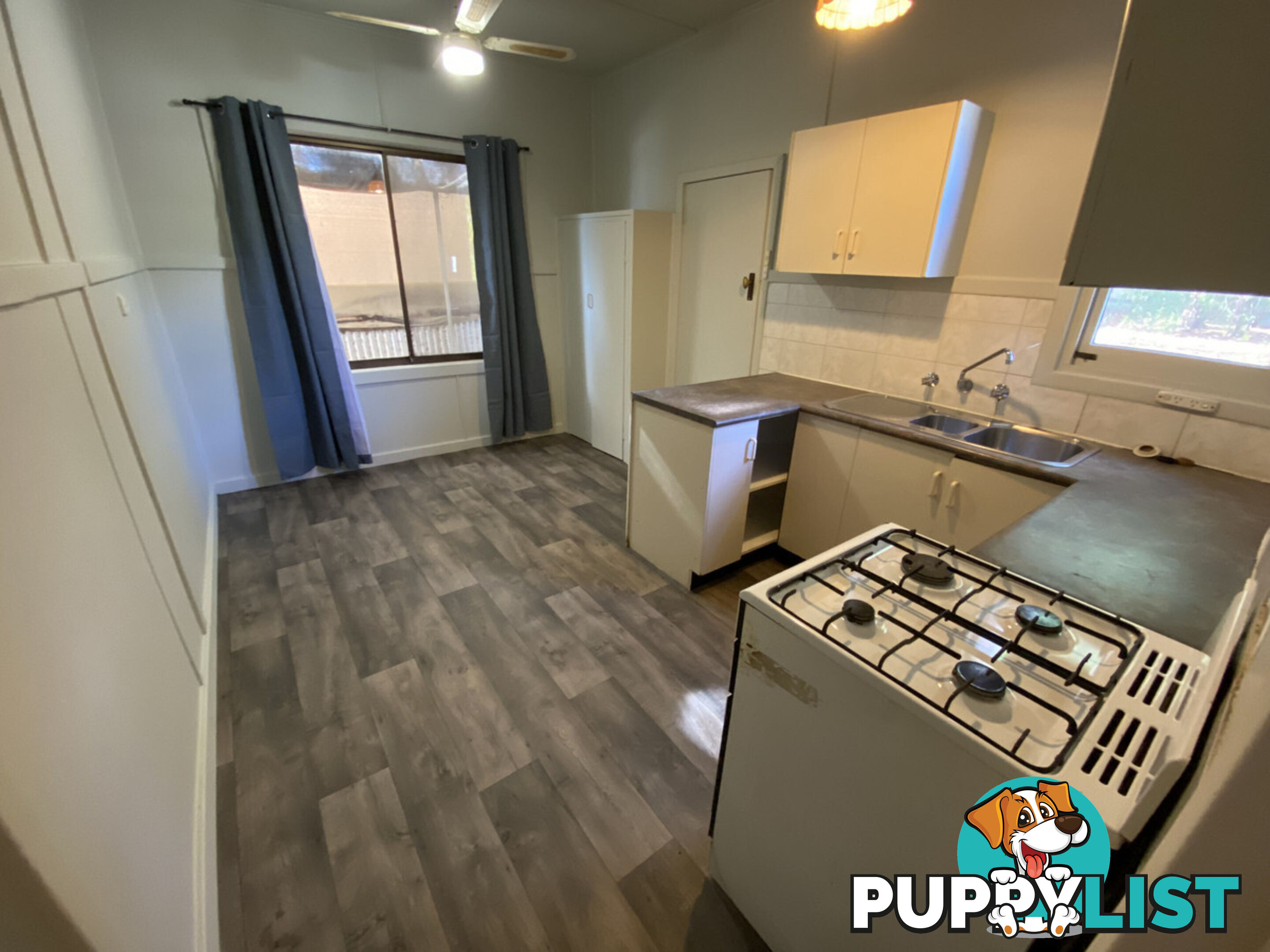 8 John Street SMITHFIELD SA 5114