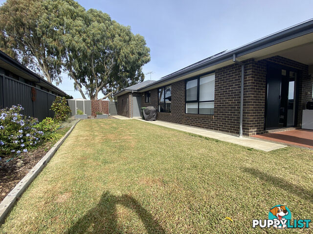 15 Harris Road ANGLE VALE SA 5117