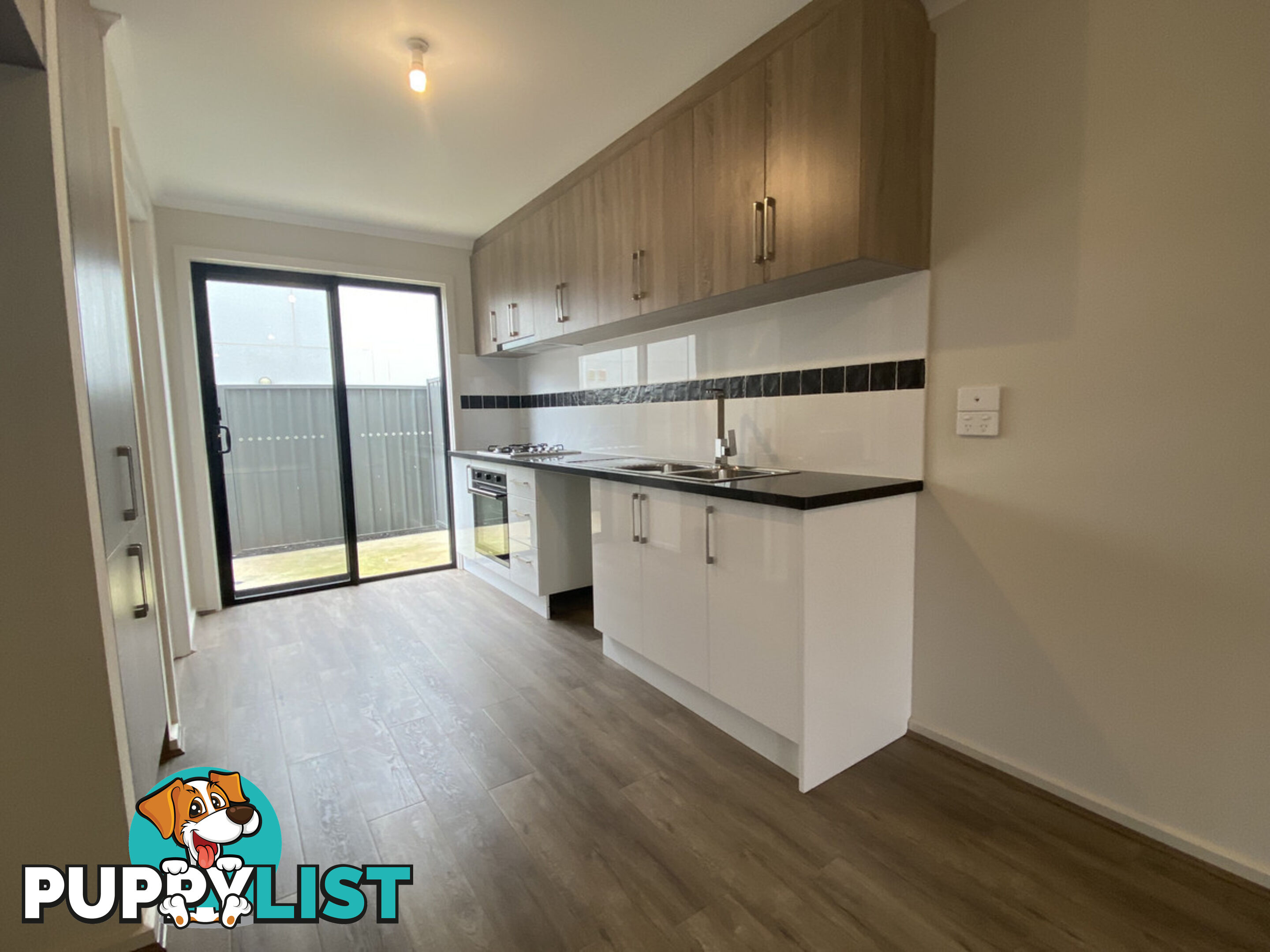 8/5 Campbell Road ELIZABETH DOWNS SA 5113