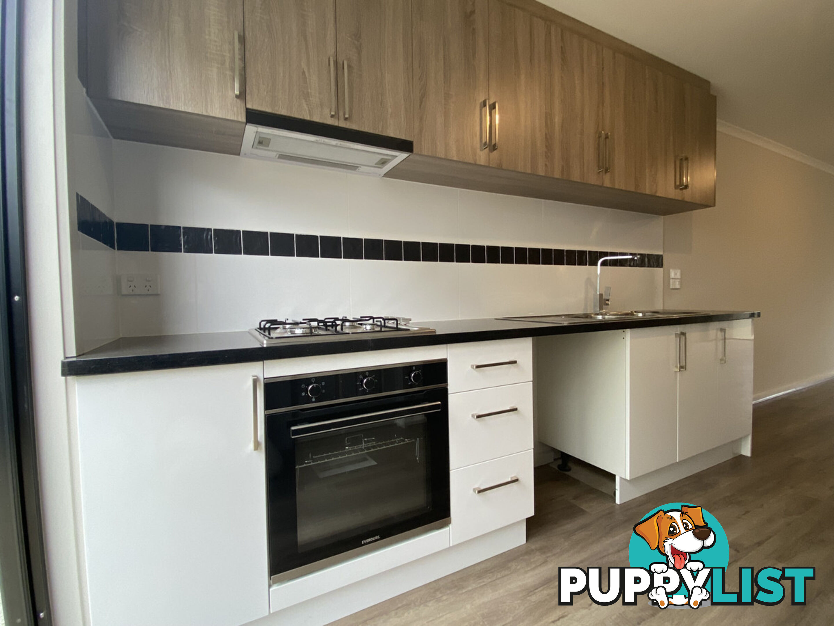 8/5 Campbell Road ELIZABETH DOWNS SA 5113