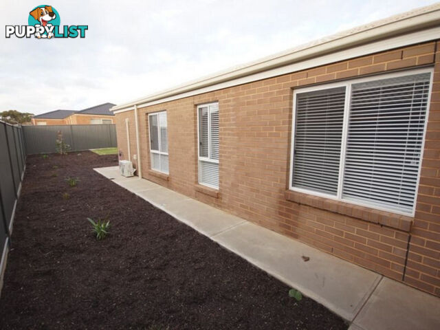 14 St Georges Way BLAKEVIEW SA 5114