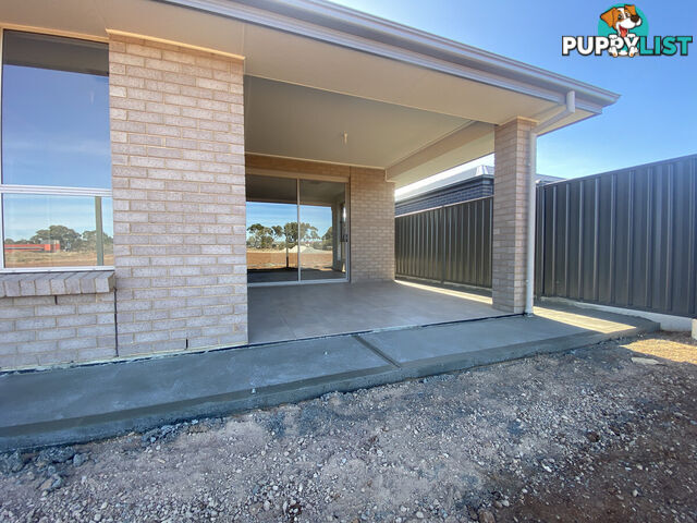 964B Andrews Road MUNNO PARA WEST SA 5115