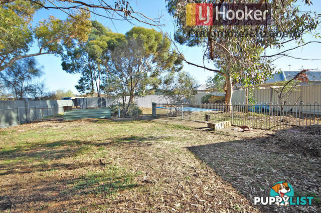 16 Lakeland Road MUNNO PARA WEST SA 5115