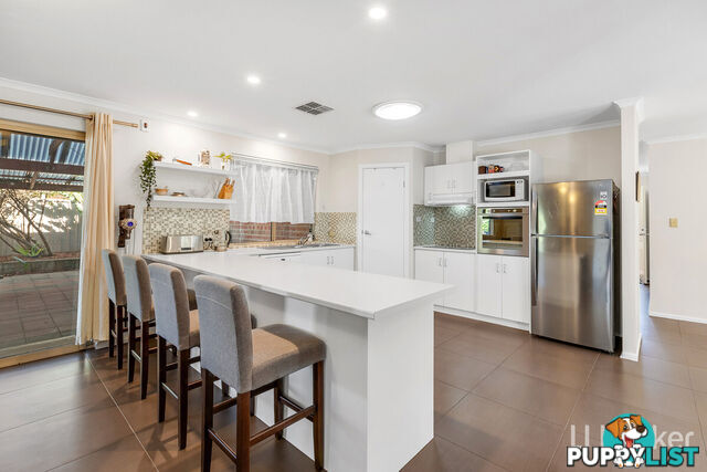 15 Landseer Place HILLBANK SA 5112