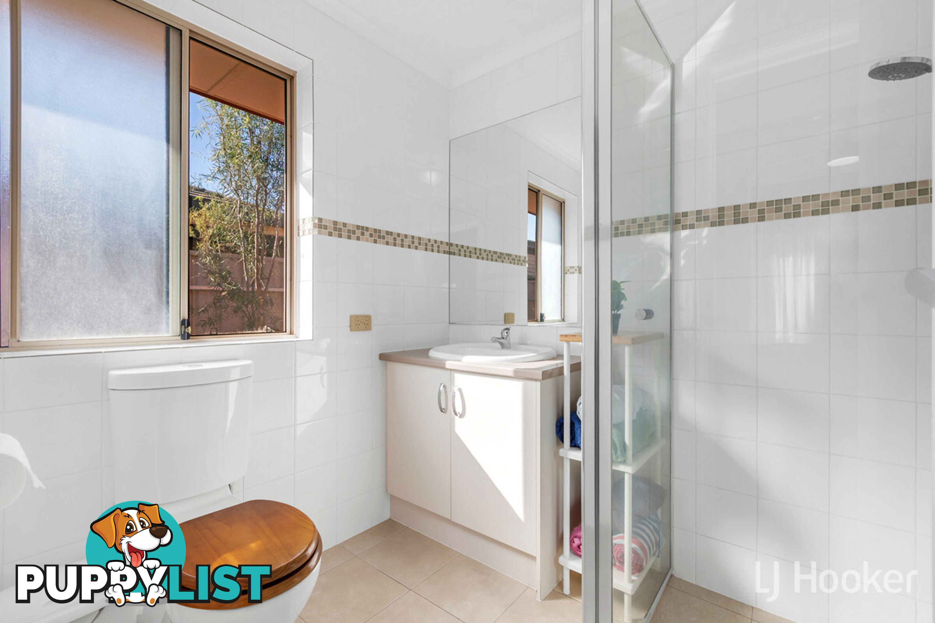 15 Landseer Place HILLBANK SA 5112