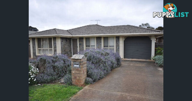 28 Candlebark Court CRAIGMORE SA 5114