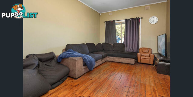 18 Barton Road ELIZABETH DOWNS SA 5113