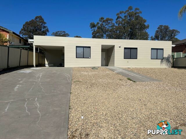 8/12 Landy Ave PENRITH NSW 2750