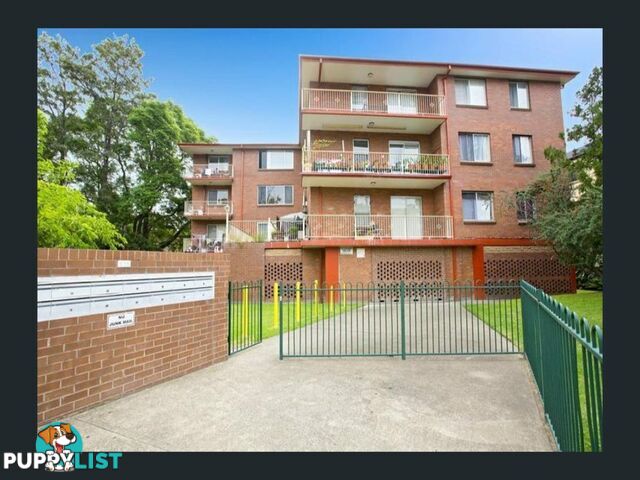 4/ 115 Station Street PENRITH NSW 2750