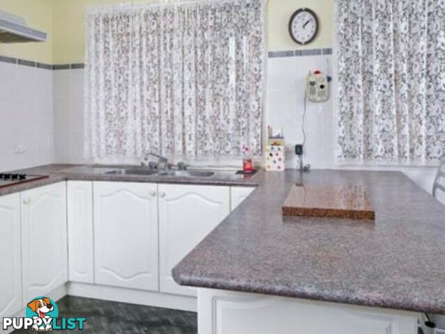 52 Lyn Circuit JAMISONTOWN NSW 2750