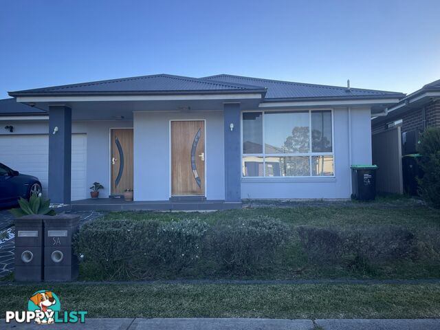 5A Wallara Green JORDAN SPRINGS NSW 2747