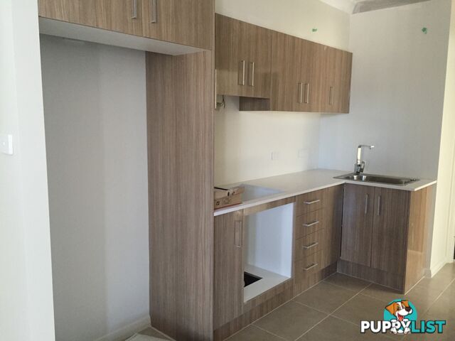 5A Wallara Green JORDAN SPRINGS NSW 2747