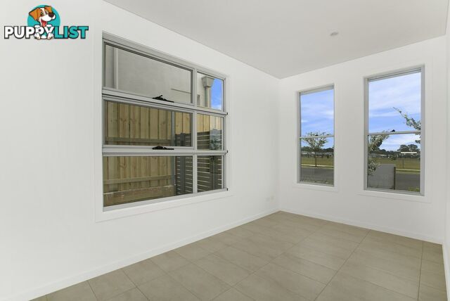 32 Forestwood Drive GLENMORE PARK NSW 2745