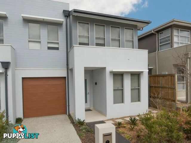 32 Forestwood Drive GLENMORE PARK NSW 2745