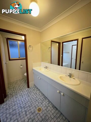 13 Vivaldi Crescent CLAREMONT MEADOWS NSW 2747