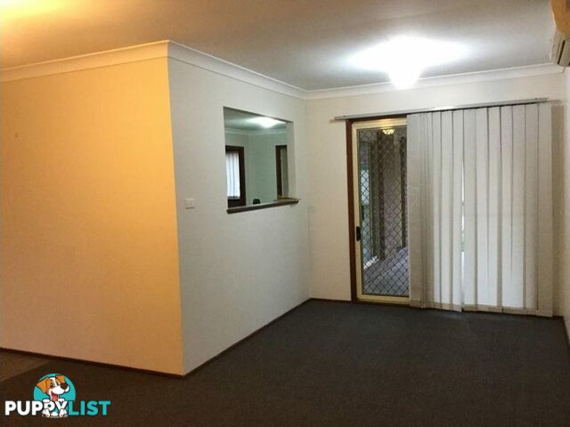 13 Vivaldi crescent CLAREMONT MEADOWS NSW 2747
