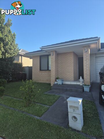 7 Buchanan Street JORDAN SPRINGS NSW 2747