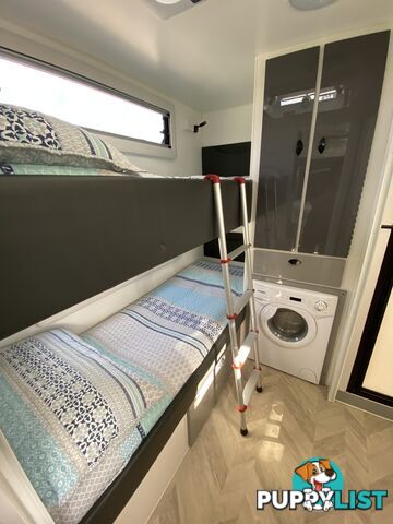 2021 Retreat Double Bunk Off Road FRASER