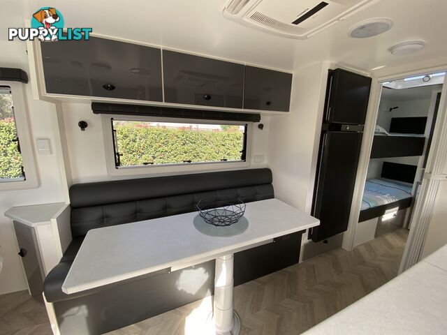 2021 Retreat Double Bunk Off Road FRASER