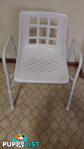 Aspire Shower Chair with arms Aluminum 200kg