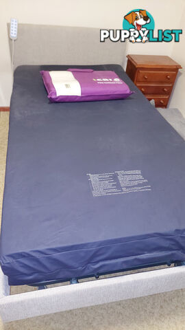 Icare bed i333 king single, Icare M3 Medical Mattress King Single, Head End and Icare pillow