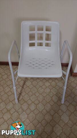 Aspire Shower Chair with arms Aluminum 200kg