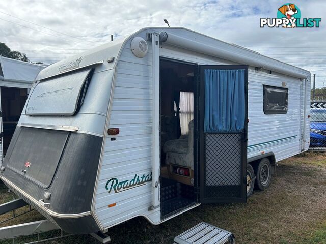 ROADSTAR The Grange 2003 island Bed