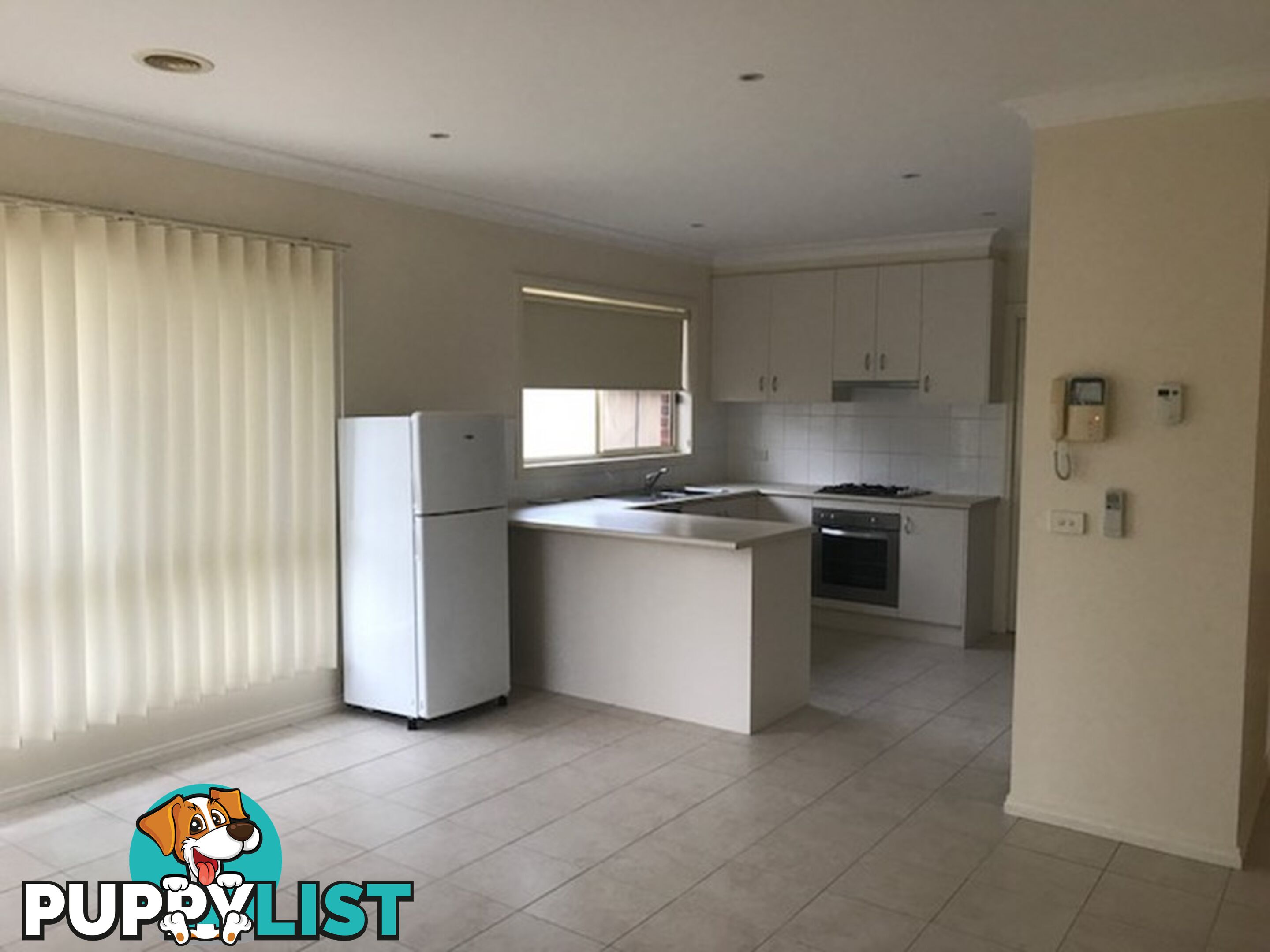 Room 5, Unit 2/18 Glenbrook Avenue CLAYTON VIC 3168