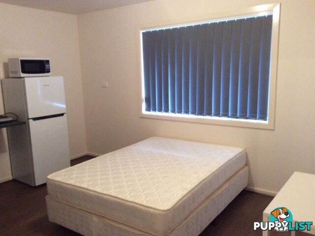 Room 2/3B Tennyson Avenue CLAYTON SOUTH VIC 3169