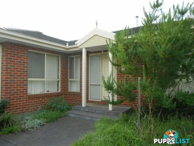 Room 3, Unit 2/18 Glenbrook Avenue CLAYTON VIC 3168