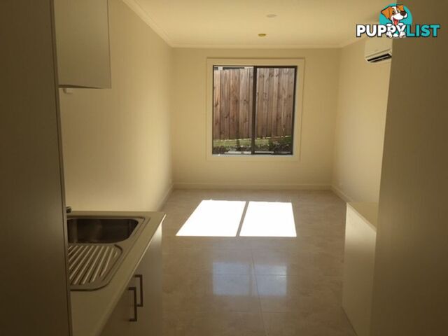 Room 8/184 Dorset Road BORONIA VIC 3155