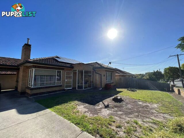 Room 1/1592 Dandenong Road HUNTINGDALE VIC 3166