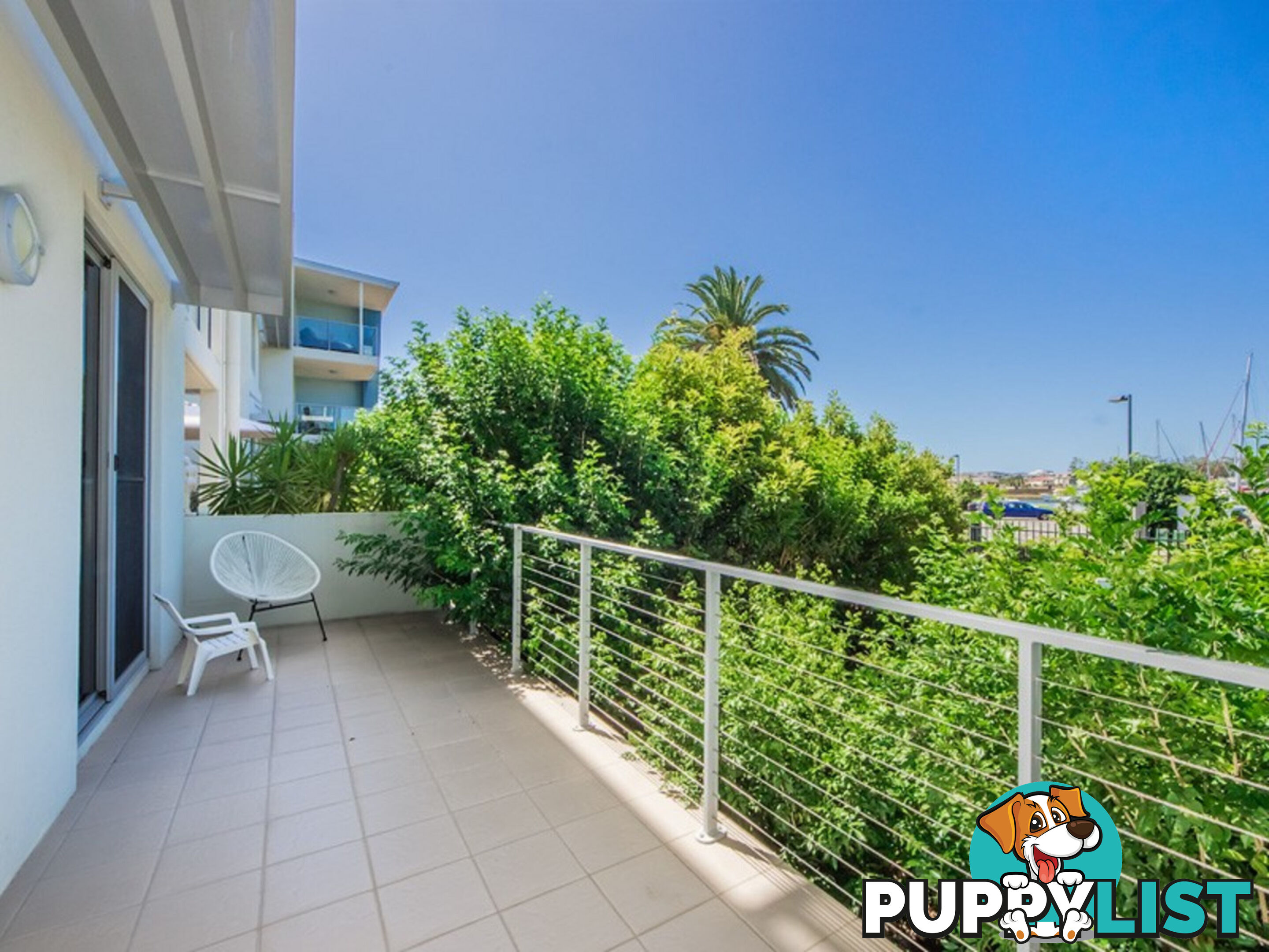 415/64-68 Sickle Avenue HOPE ISLAND QLD 4212