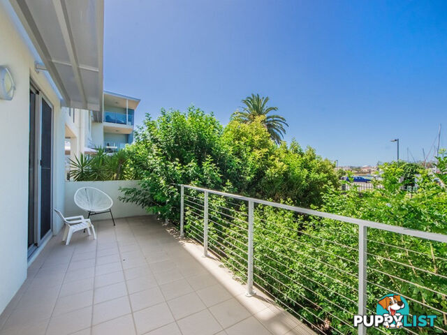 415/64-68 Sickle Avenue HOPE ISLAND QLD 4212