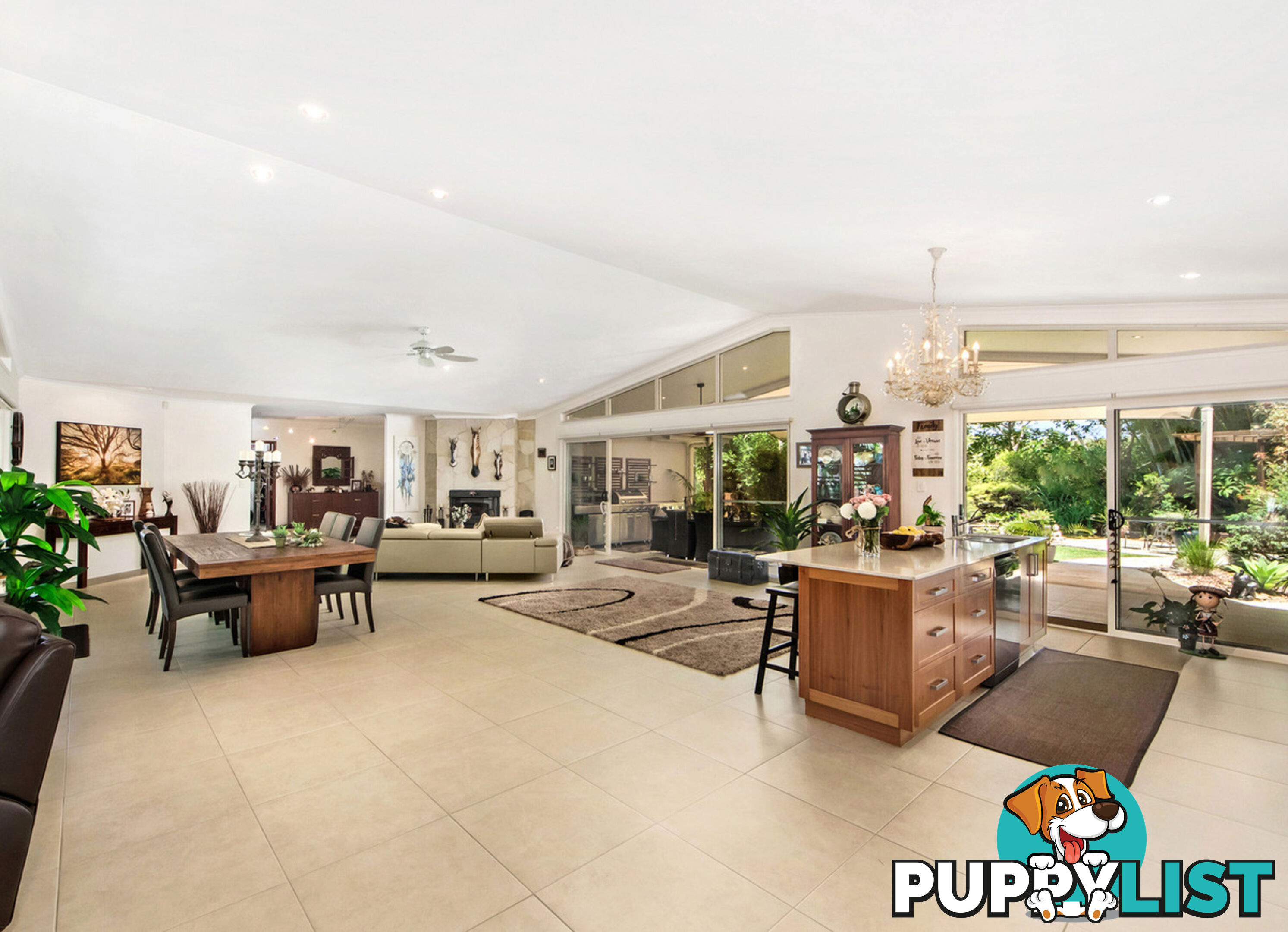 11 Thomas Waters Road TALLEBUDGERA VALLEY QLD 4228