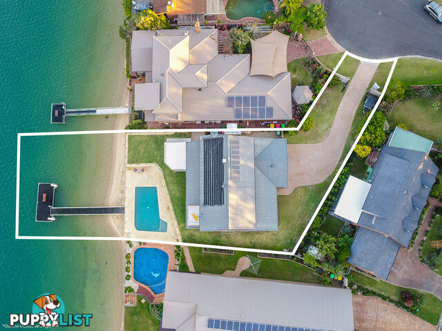 4 Linden Court PALM BEACH QLD 4221