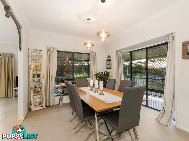 8 Parrott Court GILSTON QLD 4211