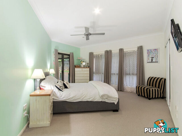8 Parrott Court GILSTON QLD 4211