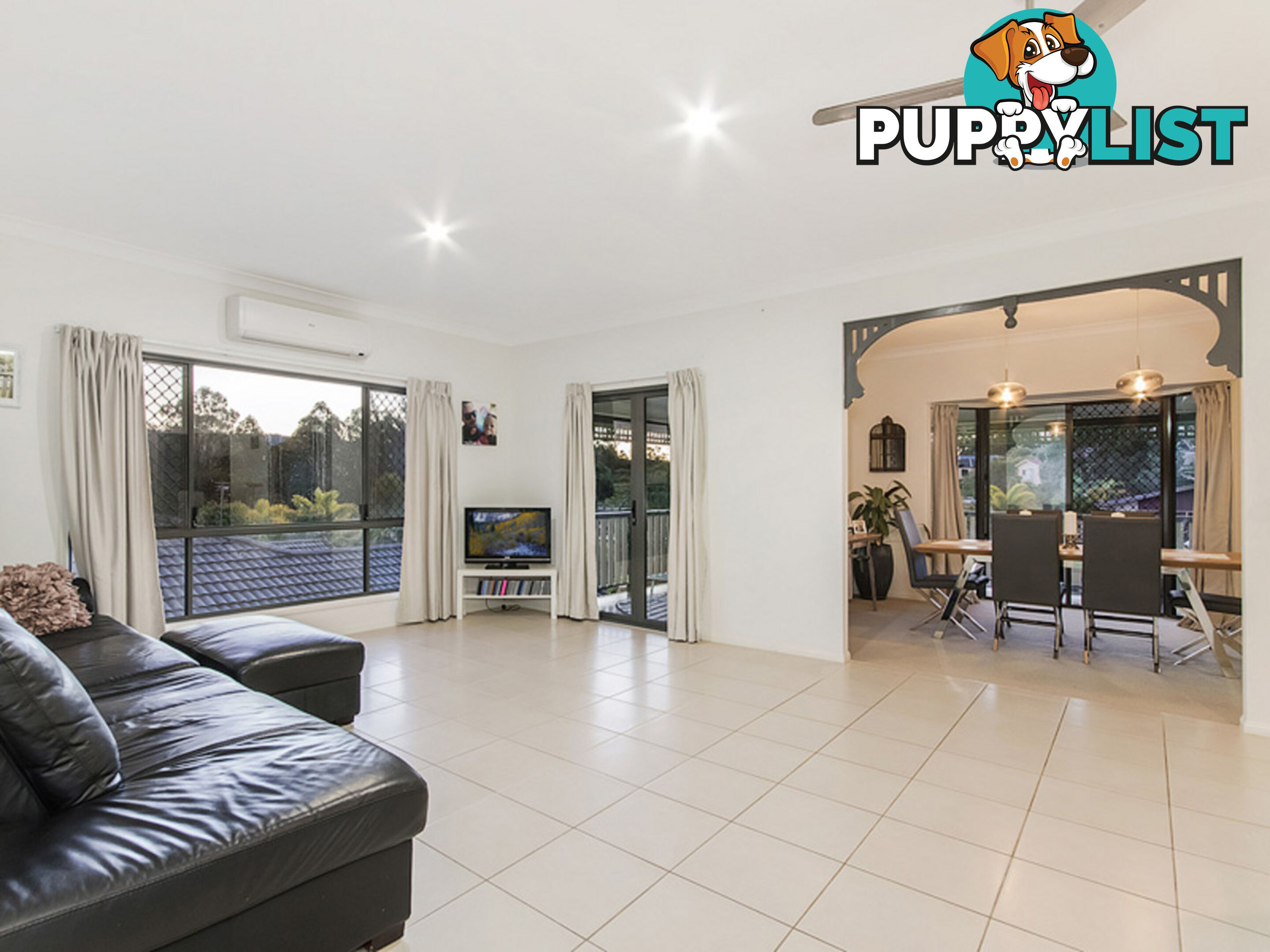 8 Parrott Court GILSTON QLD 4211