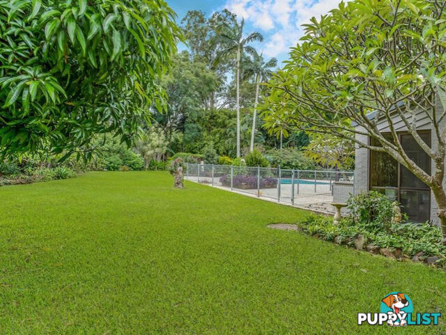 10 Avondale Place TALLAI QLD 4213