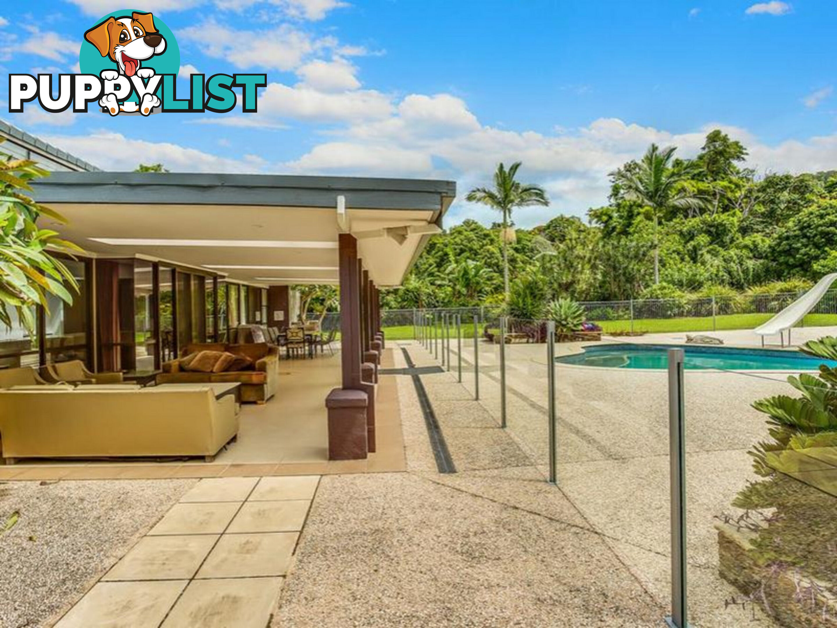 10 Avondale Place TALLAI QLD 4213