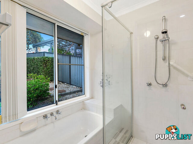 3 Garvie Place HIGHLAND PARK QLD 4211