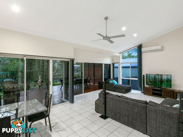 3 Garvie Place HIGHLAND PARK QLD 4211