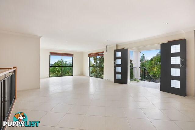 7 Suffolk Place MUDGEERABA QLD 4213