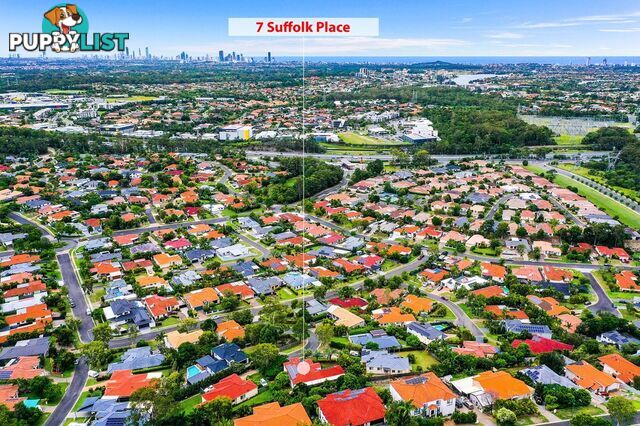 7 Suffolk Place MUDGEERABA QLD 4213