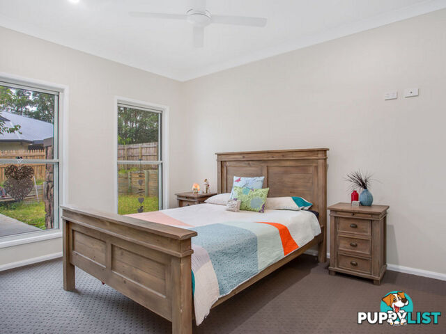 2/8 Foxtail Court TALLAI QLD 4213