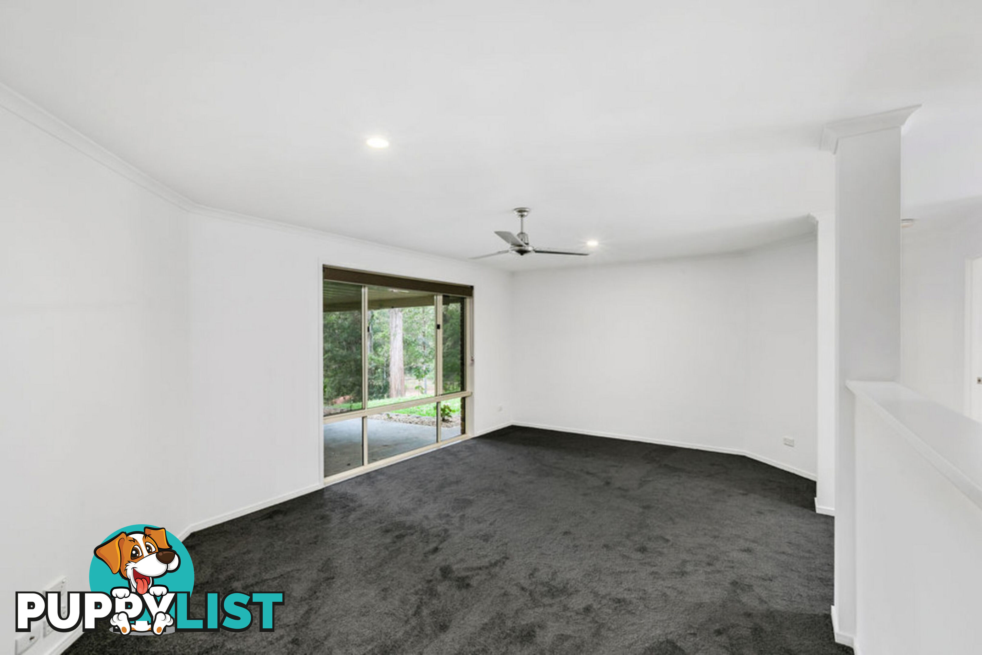 19-21 The Oval Drive MOUNT NATHAN QLD 4211