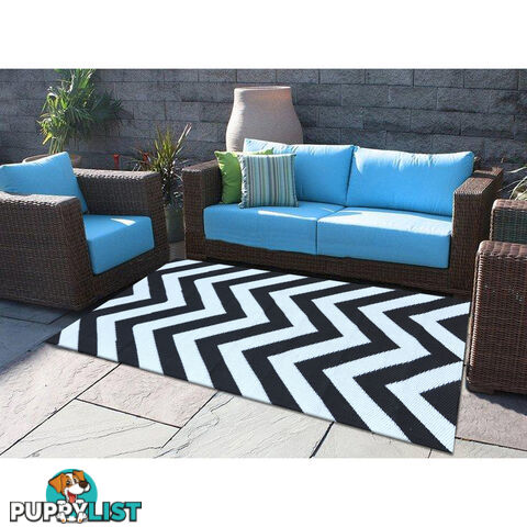 CHEVRON Rug Black & White 120x180cm