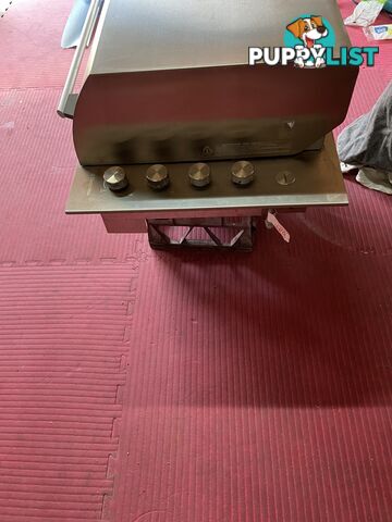 STAINLESS STEEL BARBECUE AND DRAW CABINET