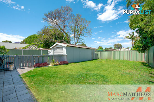 66 Dunalban Avenue WOY WOY NSW 2256